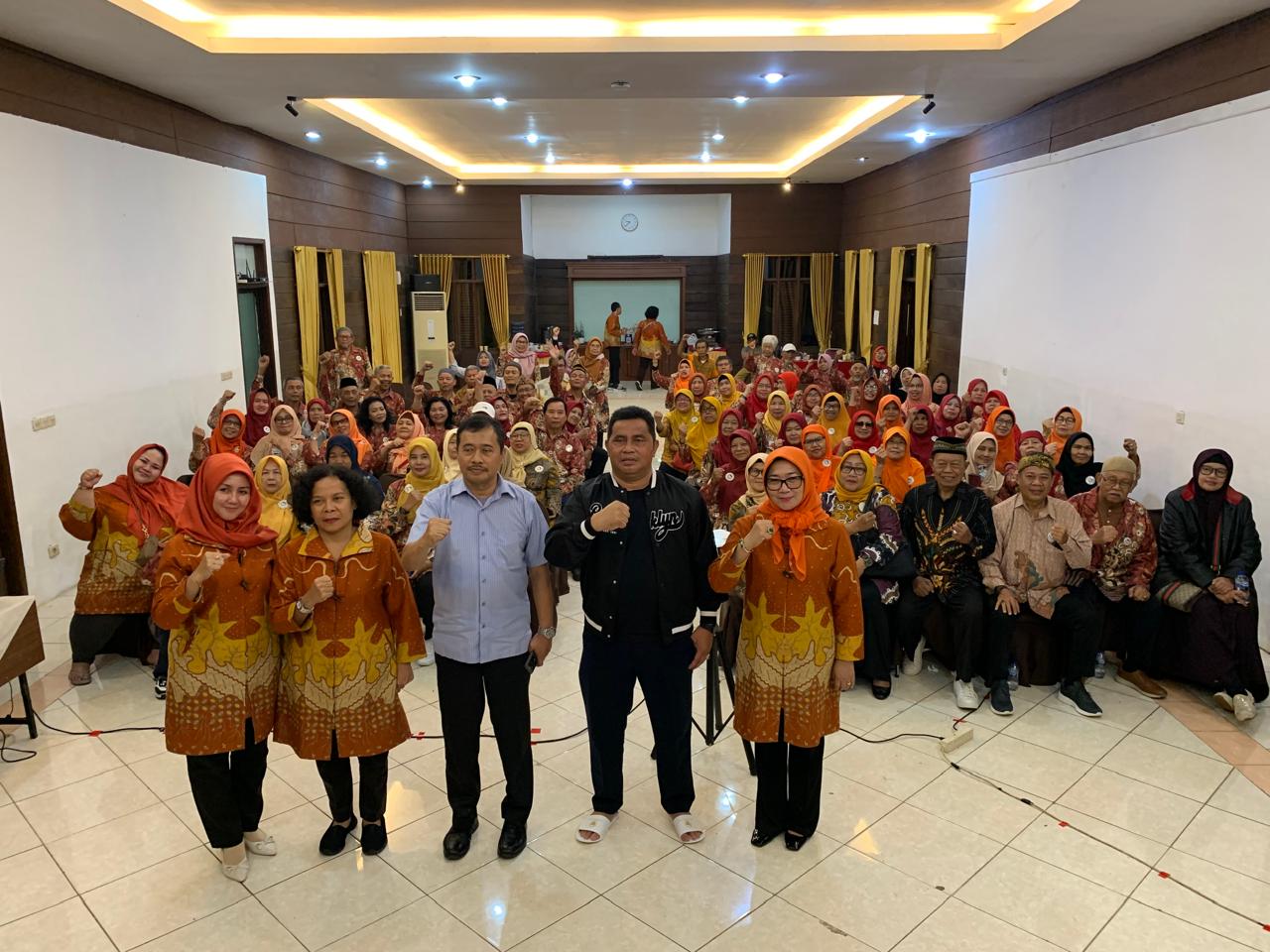 Lembaga Lansia Indonesia