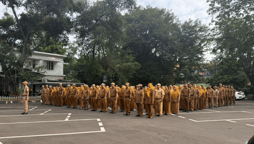 APEL PAGI DINAS SOSIAL KOTA BEKASI: WUJUD IMPLEMENTASI ASN BERAKHLAK DALAM PELAYANAN PUBLIK