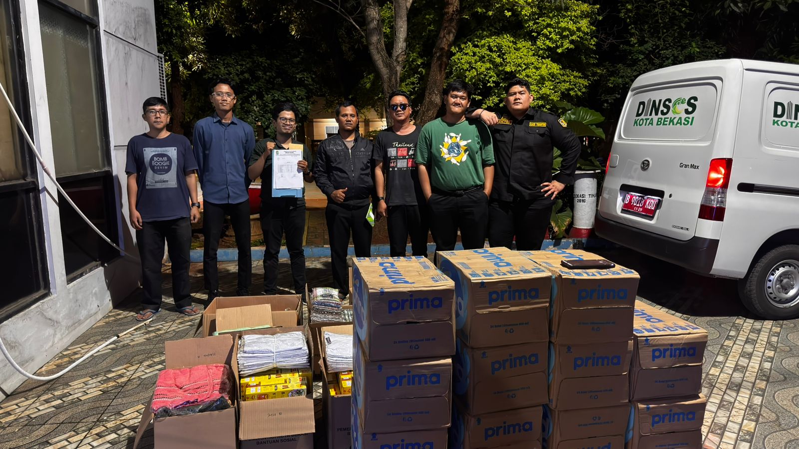 PENGIRIMAN BANTUAN SOSIAL KEPADA KORBAN BANJIR